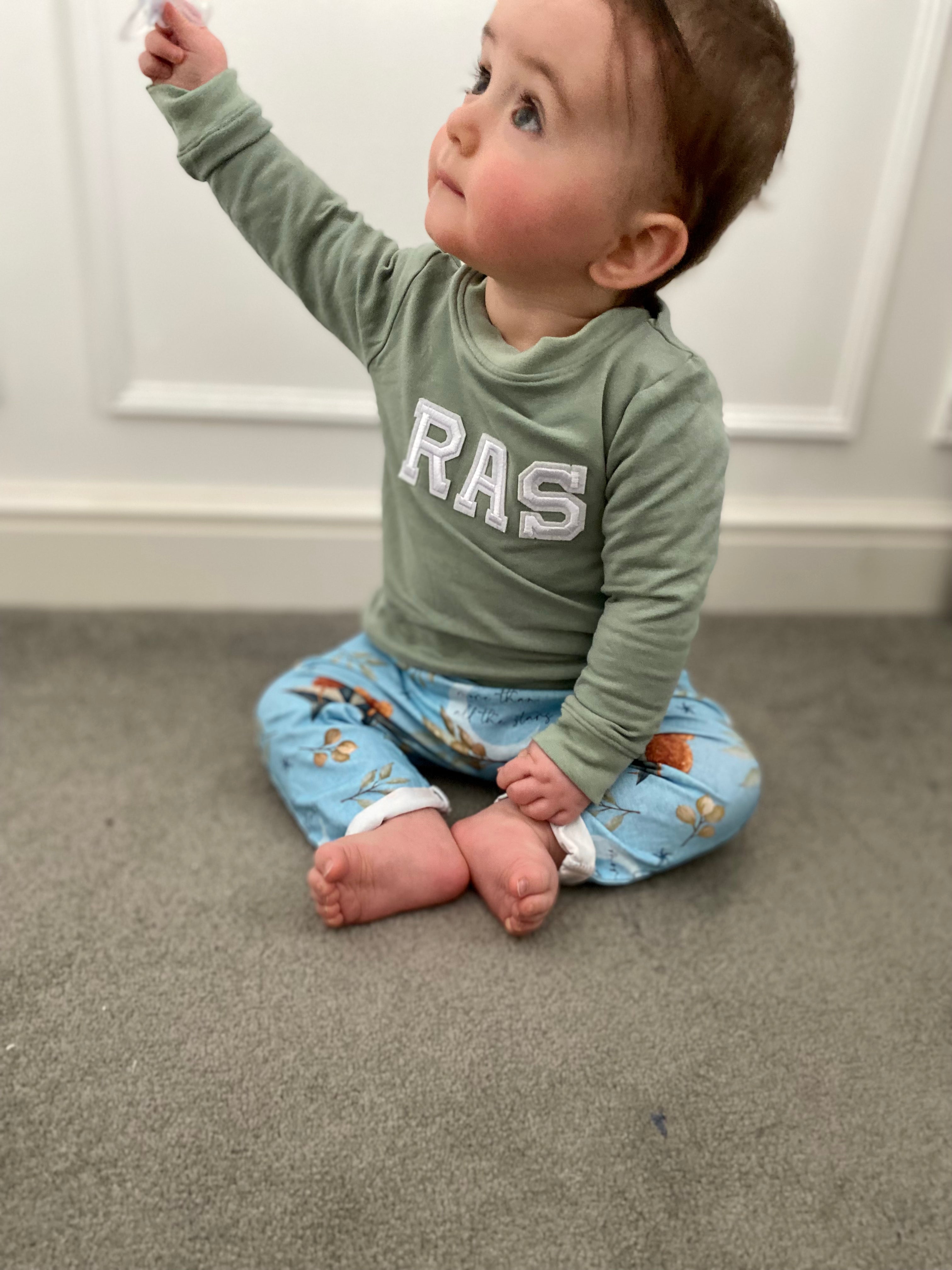 Personalised top baby jumpers